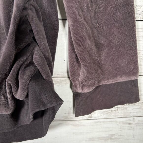 Motherhood Maternity Velour Gray Velour Zip Front Hoodie L - Picture 6 of 7